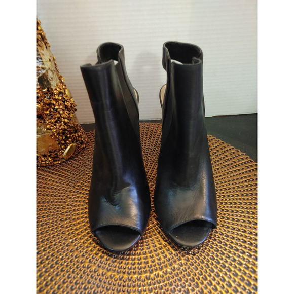 Vince Camuto Kylie Size 8.5M - Picture 2 of 9